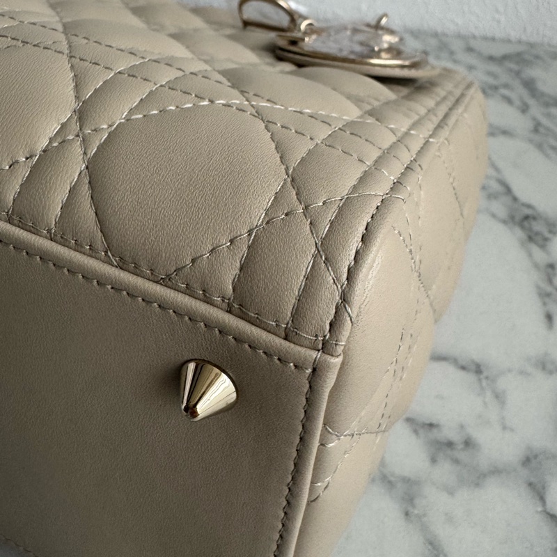 Dior燕麥色5*5黛妃包  超美❤️‍🔥❤️‍🔥❤️‍🔥-6