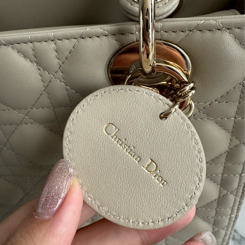 Dior燕麥色5*5黛妃包  超美❤️‍🔥❤️‍🔥❤️‍🔥-12