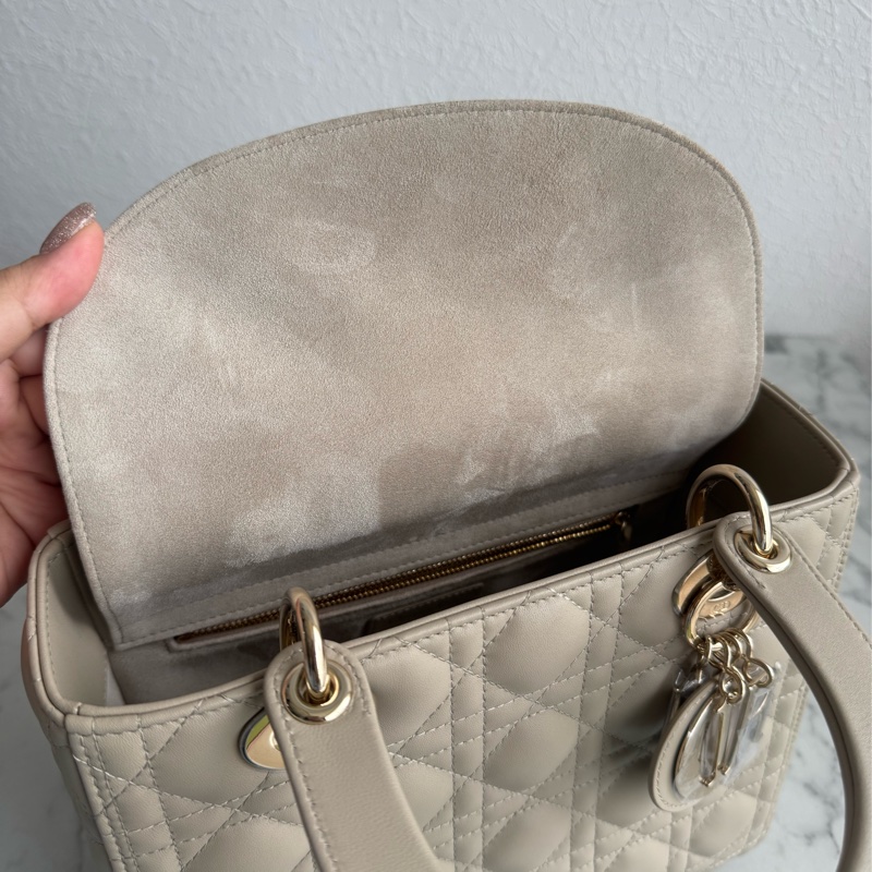 Dior燕麥色5*5黛妃包  超美❤️‍🔥❤️‍🔥❤️‍🔥-21