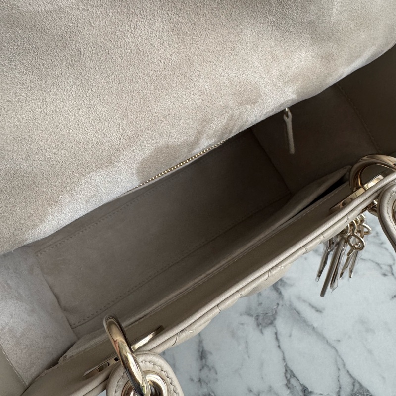 Dior燕麥色5*5黛妃包  超美❤️‍🔥❤️‍🔥❤️‍🔥-22