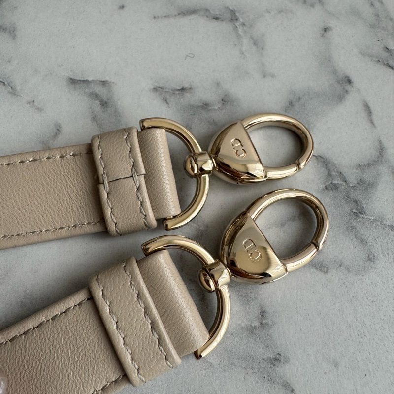 Dior燕麥色5*5黛妃包  超美❤️‍🔥❤️‍🔥❤️‍🔥-31