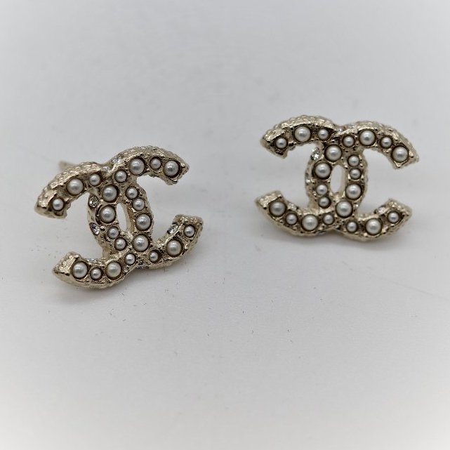 Chanel 香奈兒 CC 淡金色 珍珠 耳環 耳釘-1
