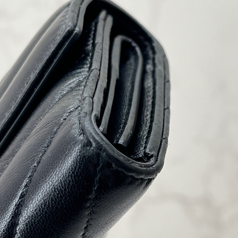 香緹國際精品 947 YSL 黑金羊皮短夾-1