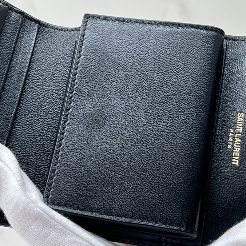 香緹國際精品 947 YSL 黑金羊皮短夾-8
