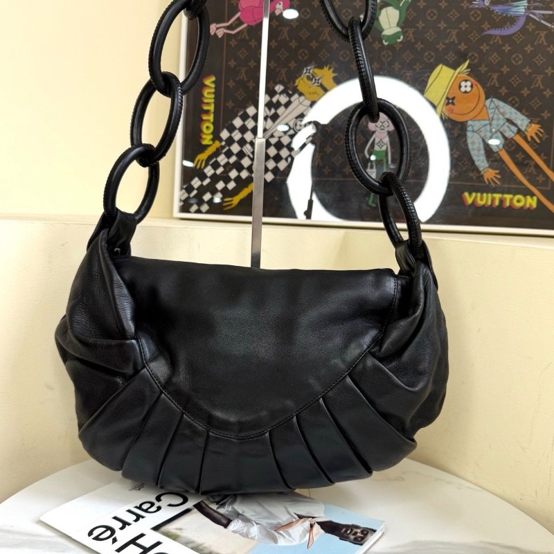 ️Chanel 黑銀餃子包 35*26 98新配件塵袋-6