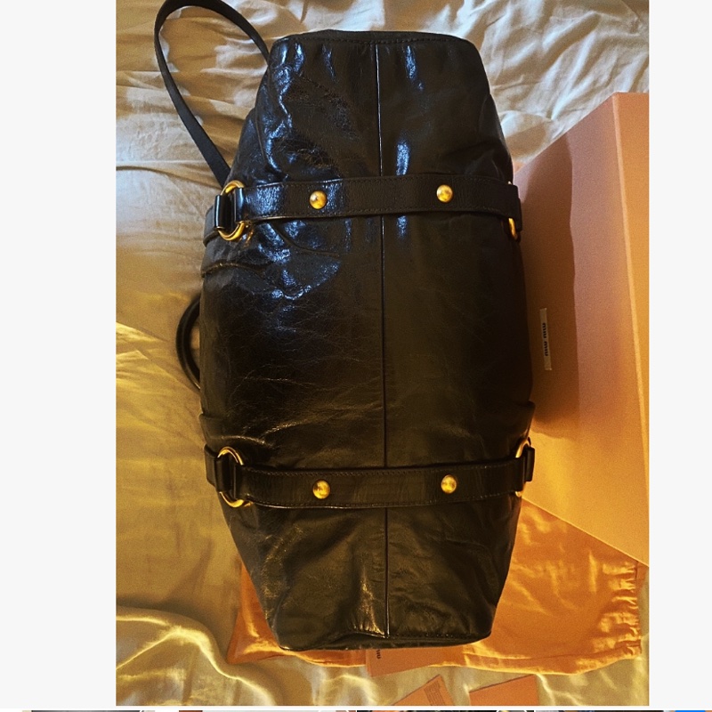 Miumiu黑金油蠟包Vitello Lux 2WAY 手提 肩背 斜背包 機車包 機場包-19