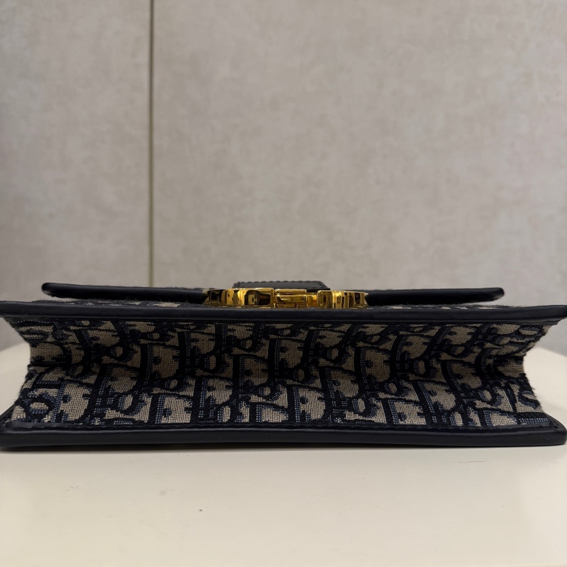 Dior 提花布金釦Montaigne 30肩斜背包-6