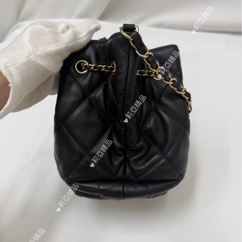 莉亞精品♡ Chanel 抽繩水桶包 二手美包-5