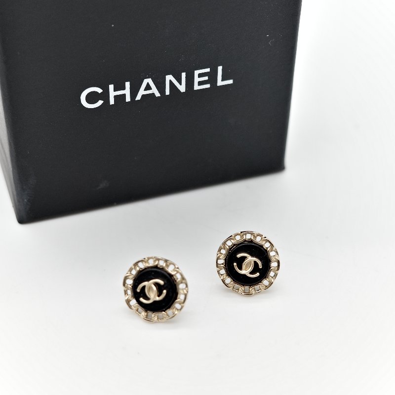 Chanel 香奈兒 淡金色 CC 黑色 耳釘 耳環-6