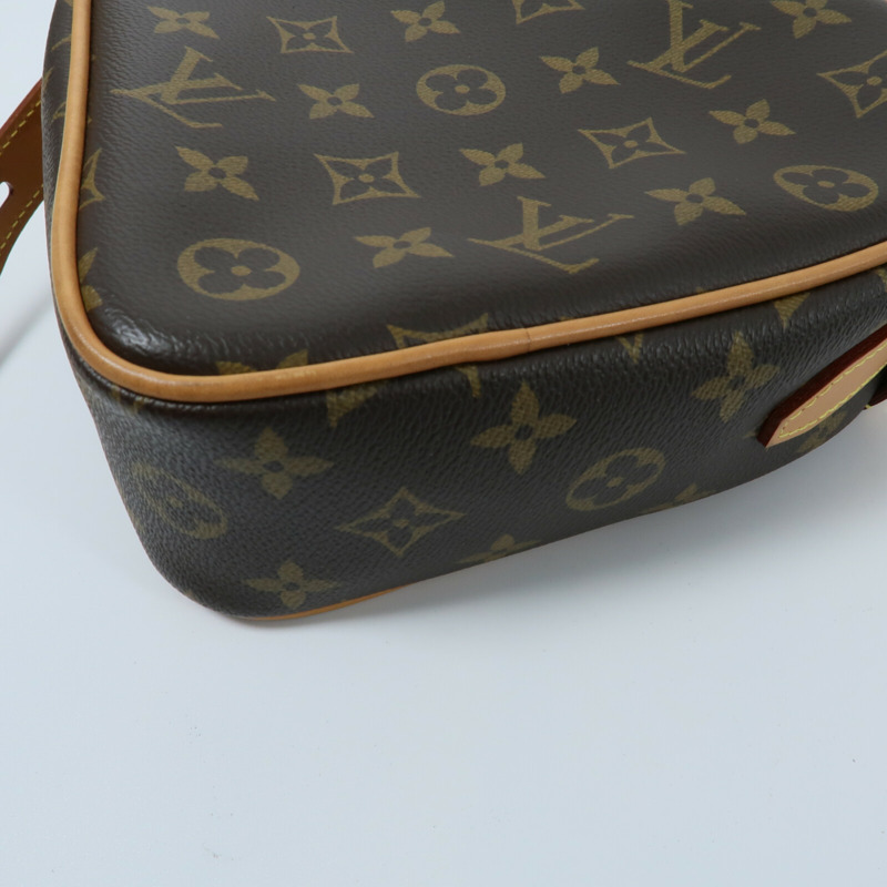 LOUIS VUITTON Monogram Game On Coeur肩背袋-11