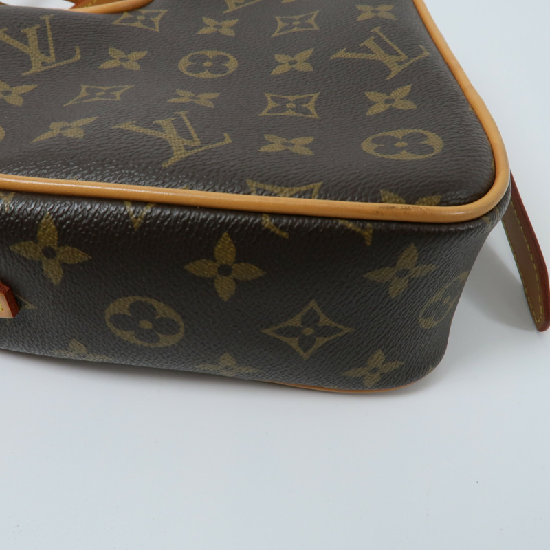 LOUIS VUITTON Monogram Game On Coeur肩背袋-12