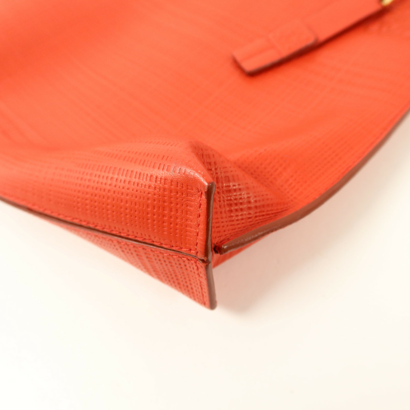 LOEWE 牛皮皮革T Pouch小袋-8