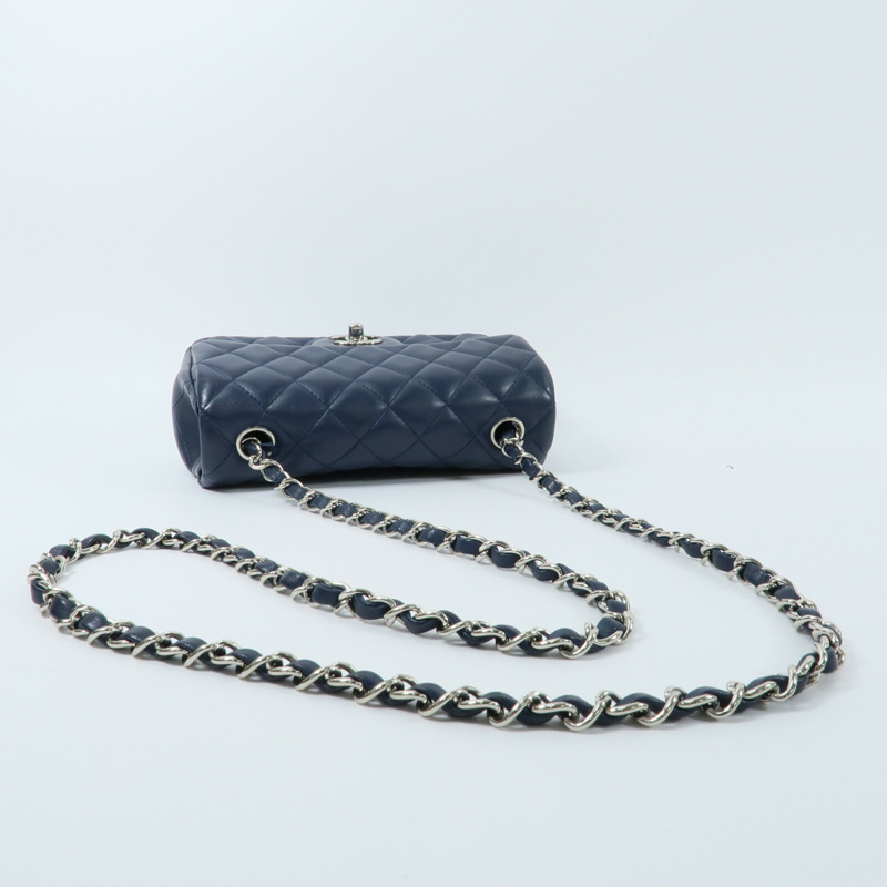 CHANEL 羊皮皮革Mini Classic 20鏈帶肩背袋-9
