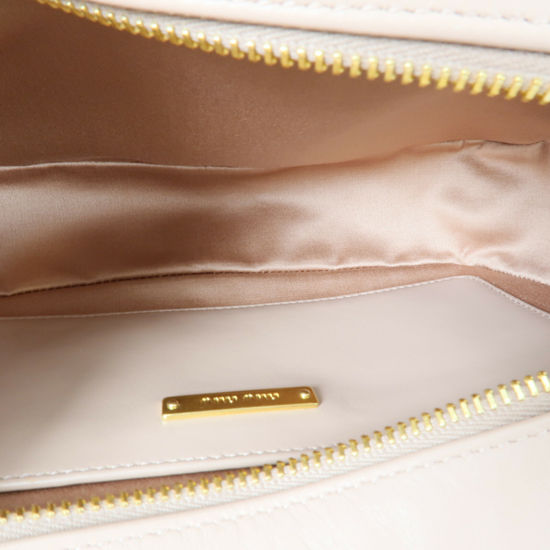 Miu Miu 牛皮皮革Soft Calf Quilted Camera Bag鏈帶肩背袋-4