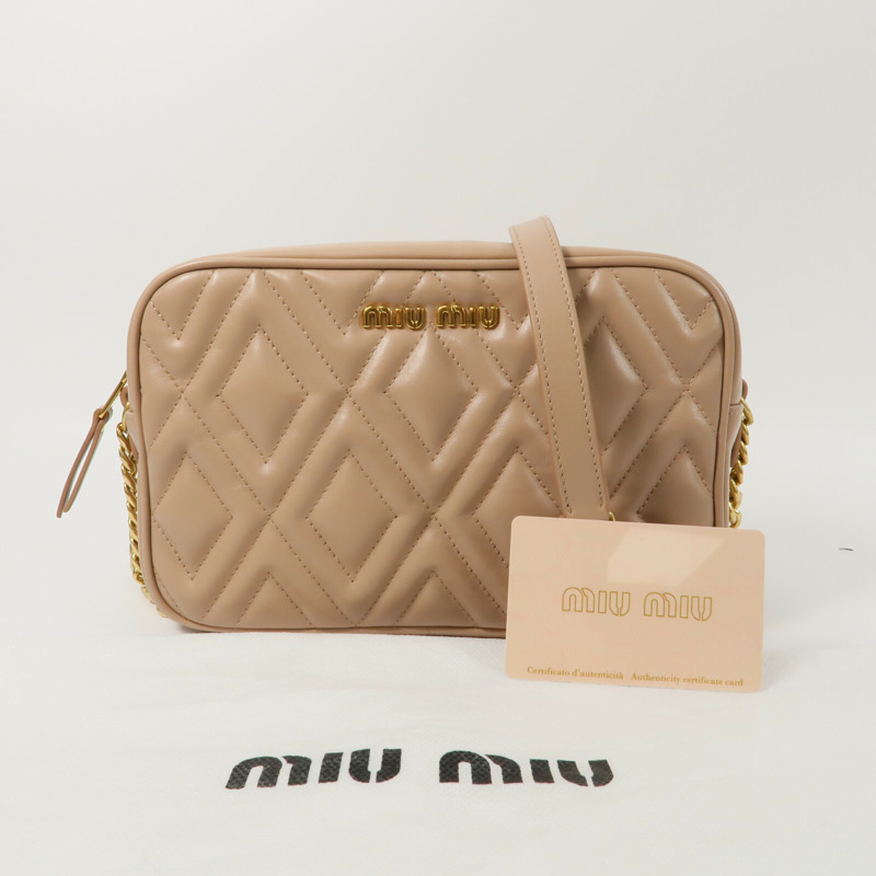 Miu Miu 牛皮皮革Soft Calf Quilted Camera Bag鏈帶肩背袋-11