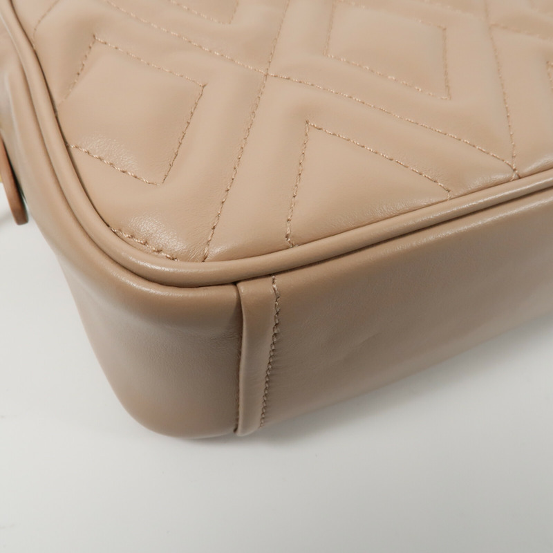 Miu Miu 牛皮皮革Soft Calf Quilted Camera Bag鏈帶肩背袋-14