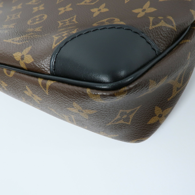 LOUIS VUITTON Monogram Odeon PM肩背袋-9