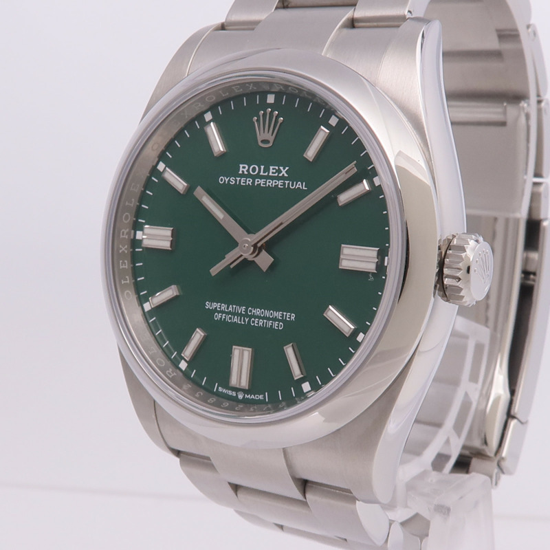 ROLEX Oyster Perpetual 126000-2