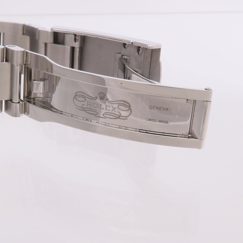 ROLEX Oyster Perpetual 126000-9