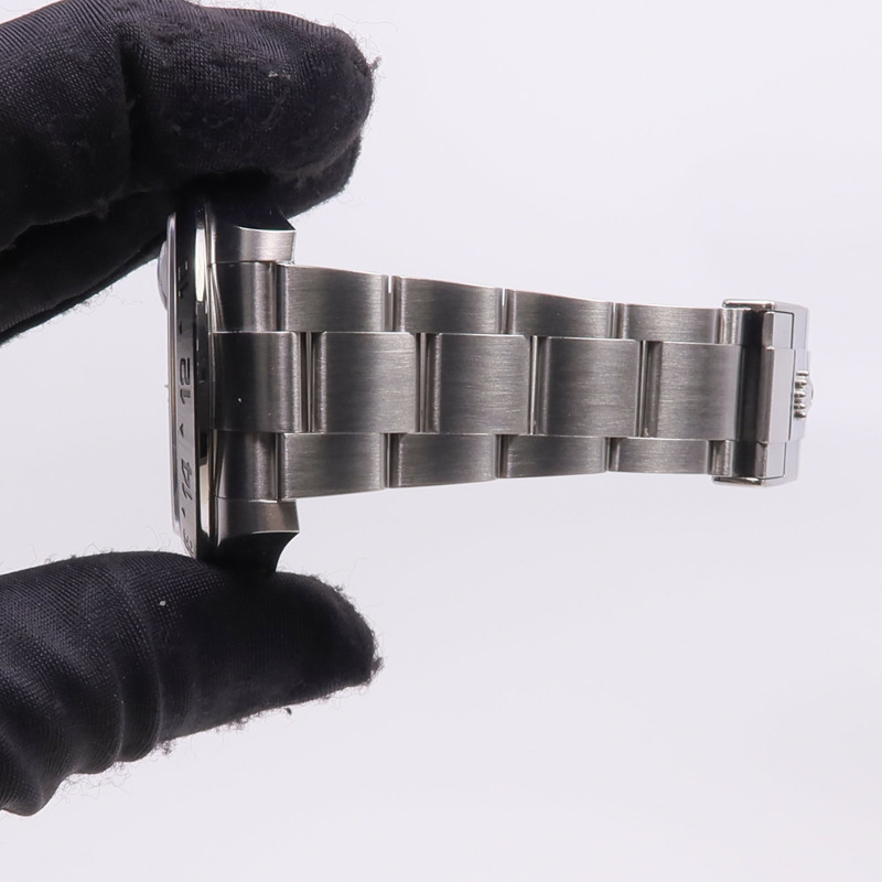 ROLEX Explorer II 216570-18