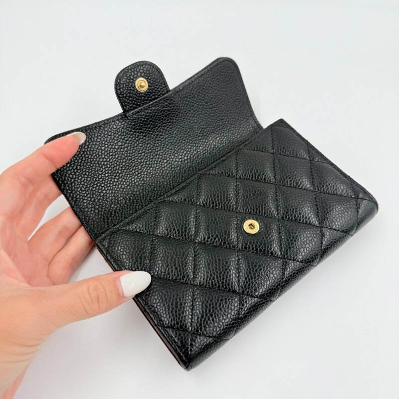 CHANEL - 黑色金釦荔枝皮三折中夾-12