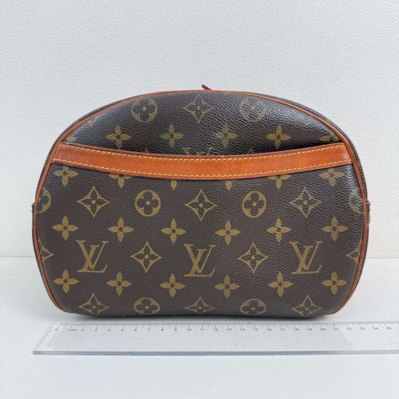 Louis Vuitton /路易威登 棕色老花斜挎包 金扣-1