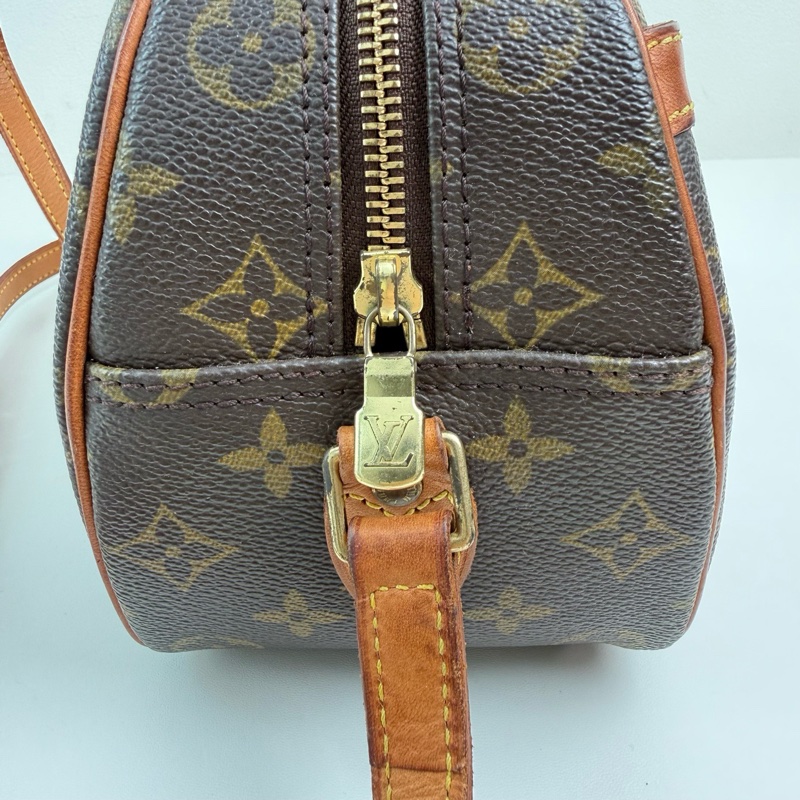 Louis Vuitton /路易威登 棕色老花斜挎包 金扣-6