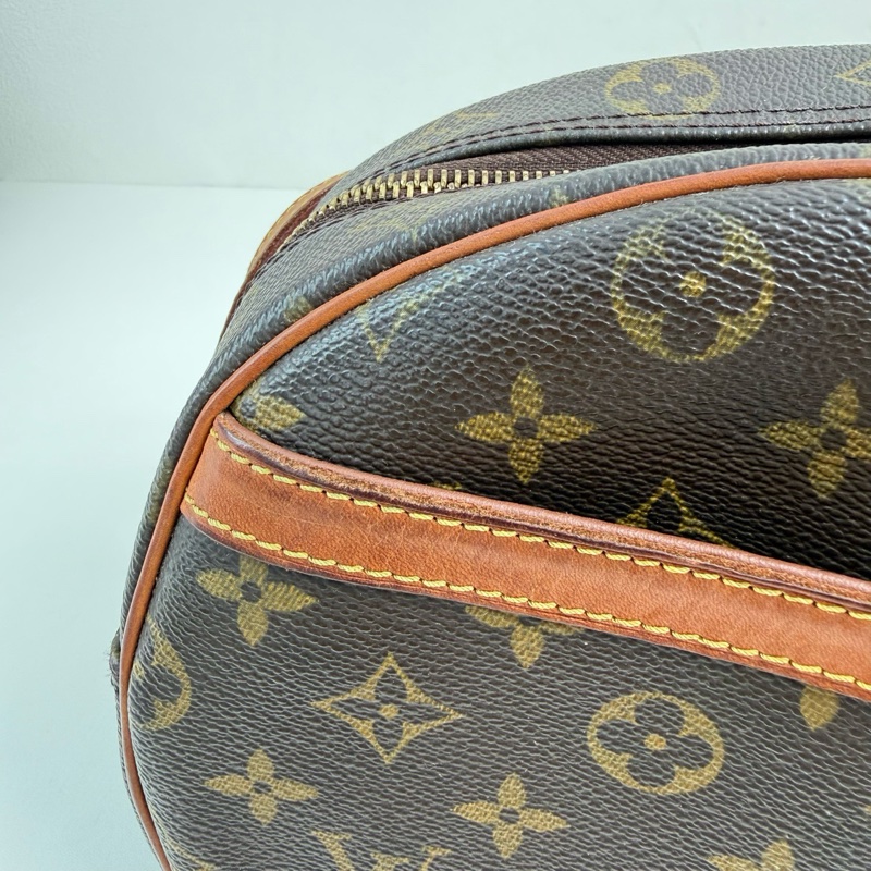 Louis Vuitton /路易威登 棕色老花斜挎包 金扣-8