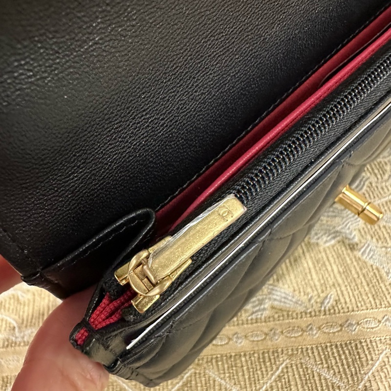 Chanel 黑羊皮霧金釦山茶花調節釦下蓋Woc斜背包AP3297-11