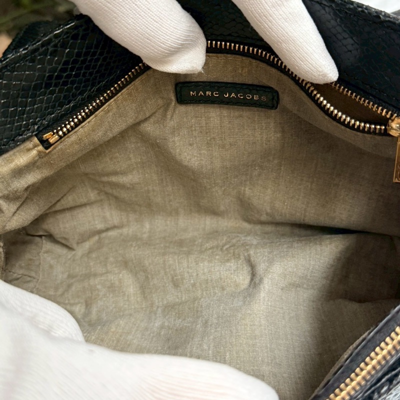 【必入手經典】Marc Jacobs 黑色菱格紋壓花鍊條包（稀有蛇紋款）-6