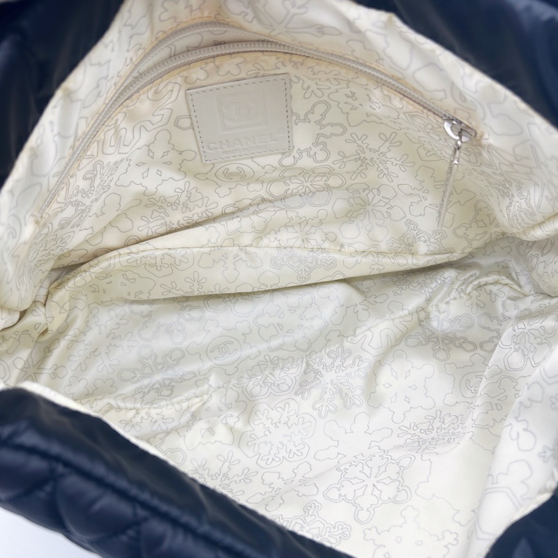 「JL精品代購」香奈兒男女通用黑銀羽絨拼皮運動郵差包 可斜挎/單肩-14