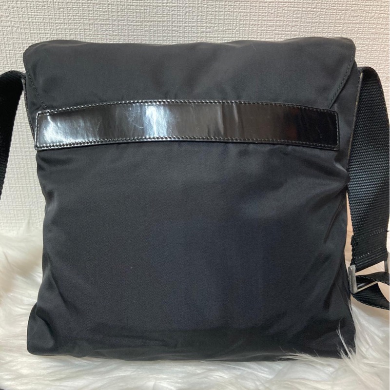 Prada 經典降落傘布面小書包/郵差包(附保卡)-2