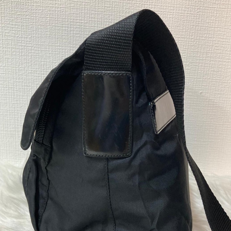 Prada 經典降落傘布面小書包/郵差包(附保卡)-3