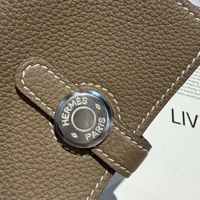 全新 愛馬仕 銀包DOGON SMALL 18-7