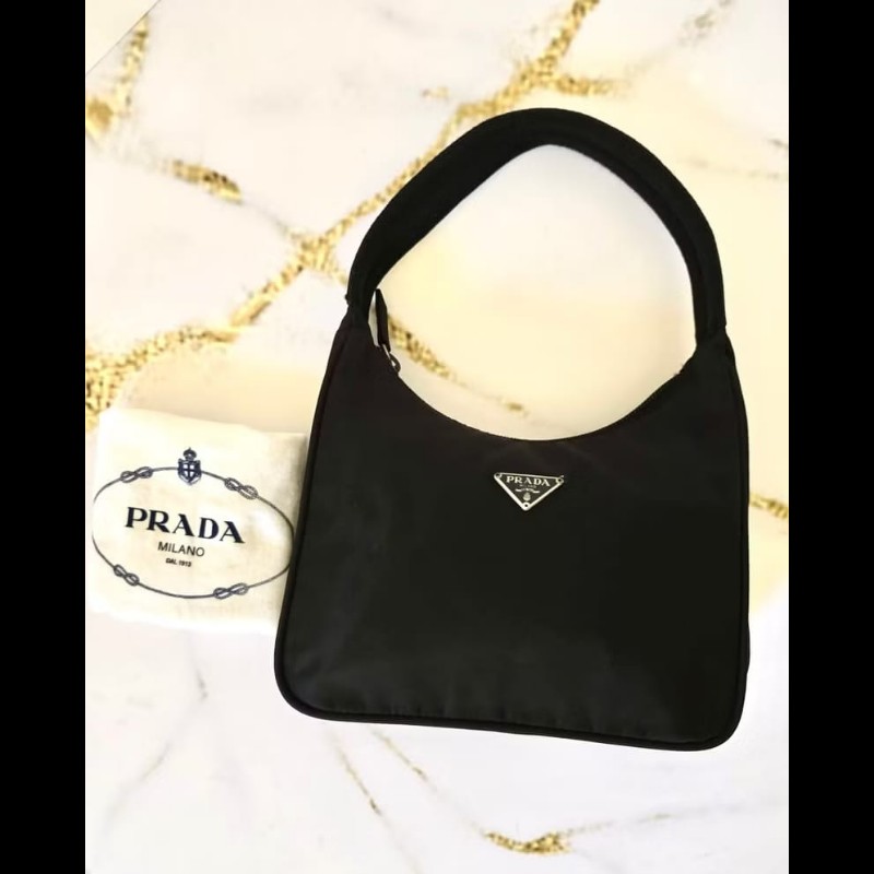 【LA LUNE】中古二手包 Prada黑色Hobo流浪腋下包 單肩包 側背包 側揹包 小包-1