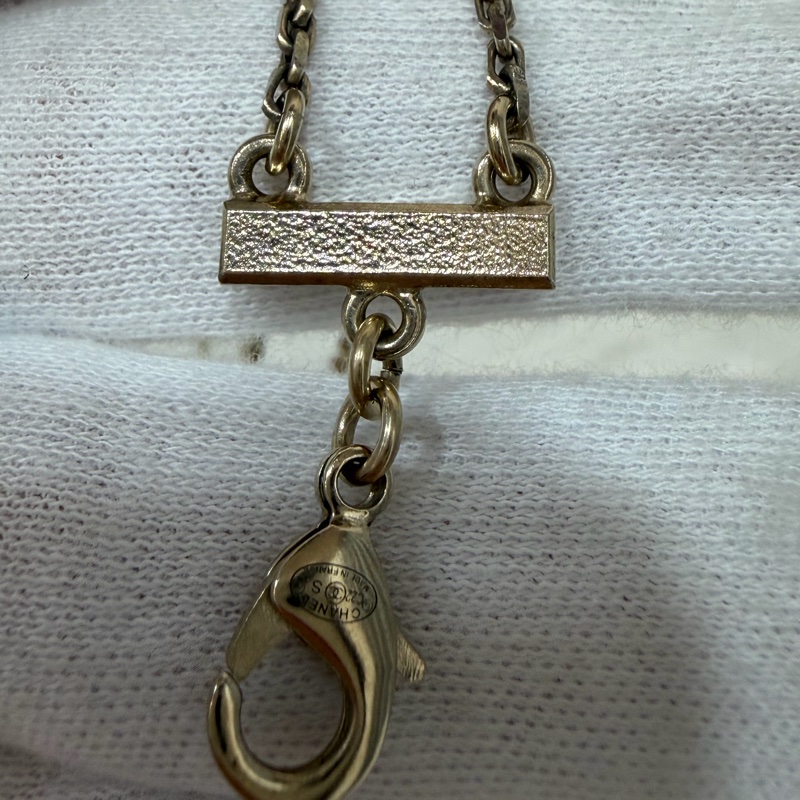 CHANEL AB8049 logo 金色金鍊水鑽字牌字母名字 項鍊 鎖骨鍊 頸鍊-15
