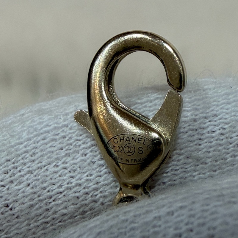 CHANEL AB8049 logo 金色金鍊水鑽字牌字母名字 項鍊 鎖骨鍊 頸鍊-16