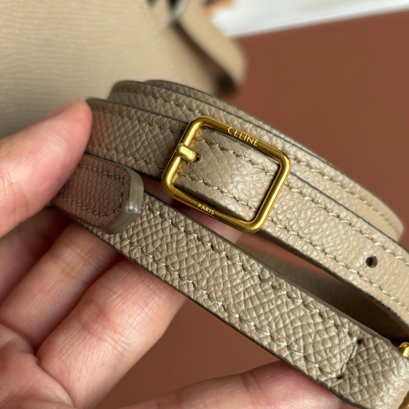 停產絕版::CELINE:: Nano Belt Bag 兩用手提斜背鯰魚包(淺灰褐色)-17