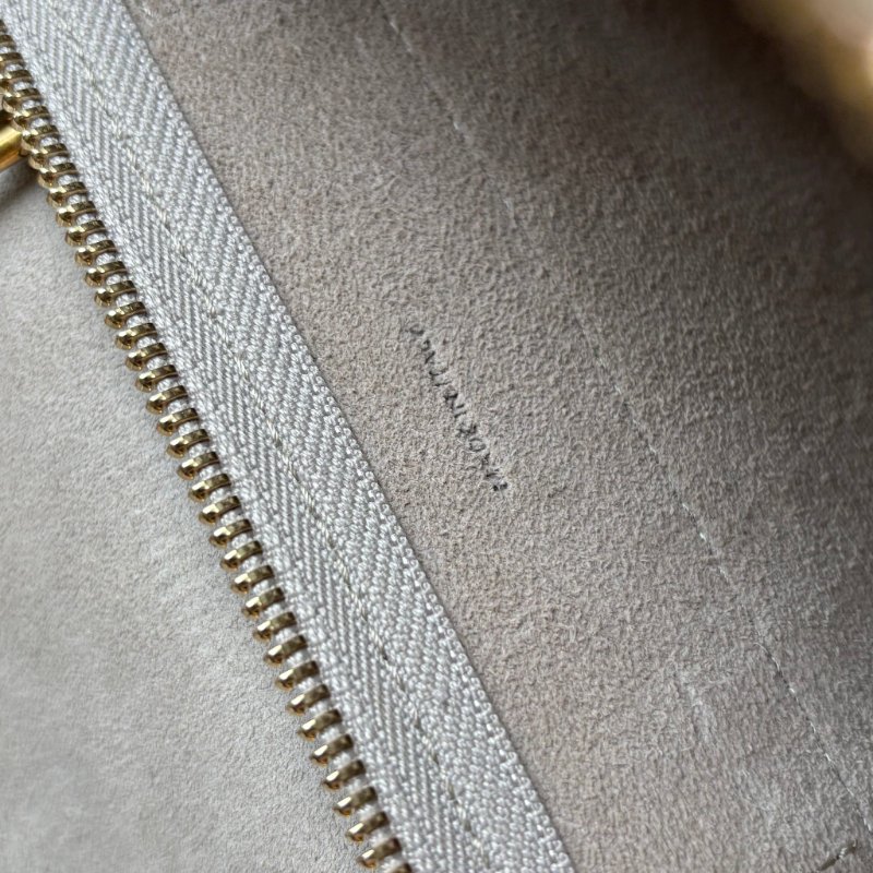 停產絕版::CELINE:: Nano Belt Bag 兩用手提斜背鯰魚包(淺灰褐色)-36