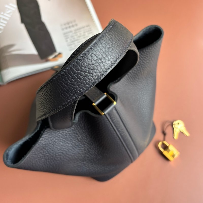 ::HERMES::U刻 PICOTIN 18海軍藍 深藍色 牛皮金釦手提包 菜籃子-4