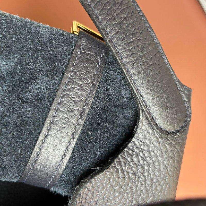 ::HERMES::U刻 PICOTIN 18海軍藍 深藍色 牛皮金釦手提包 菜籃子-15