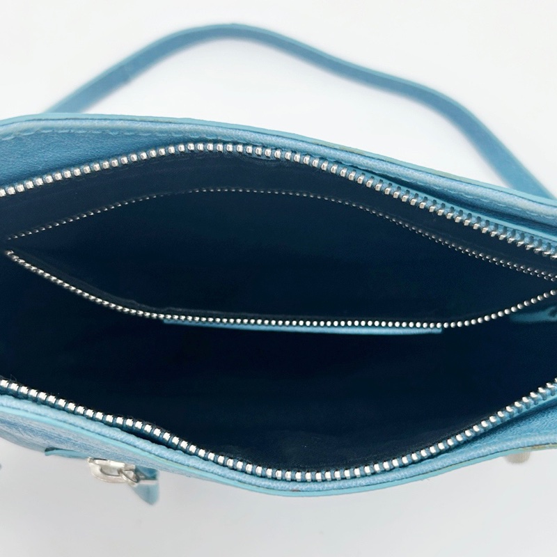 「JL精品代購」巴黎世家Balenciaga油蠟皮霧霾藍銀扣mini斜挎機車包-12