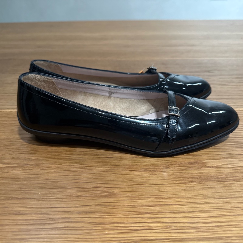 Salvatore Ferragamo US71/2-2