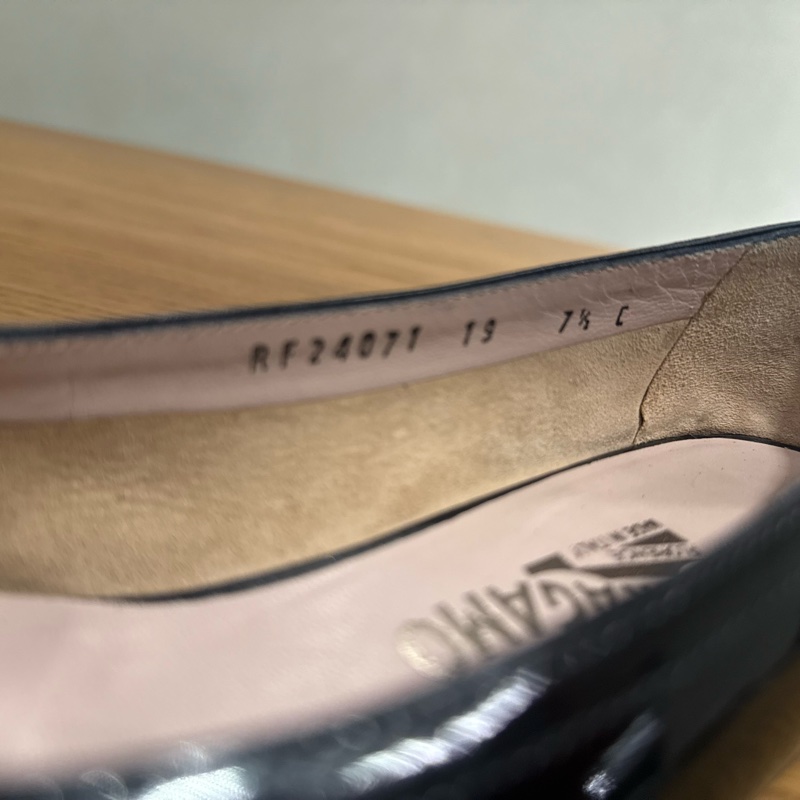 Salvatore Ferragamo US71/2-8