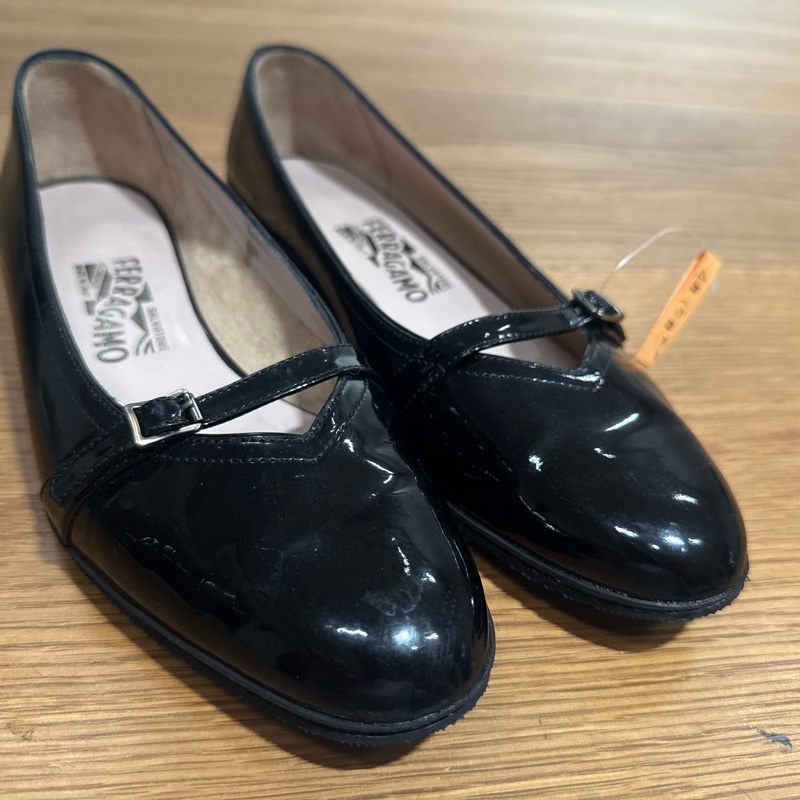 Salvatore Ferragamo US71/2-17