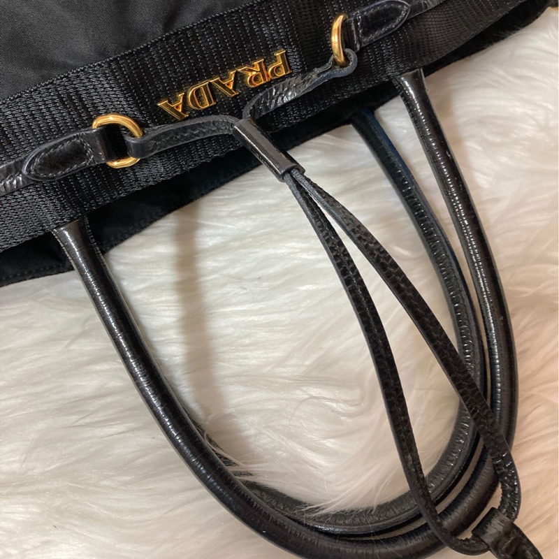 Prada 刺繡花紋手提包(附保卡)-10