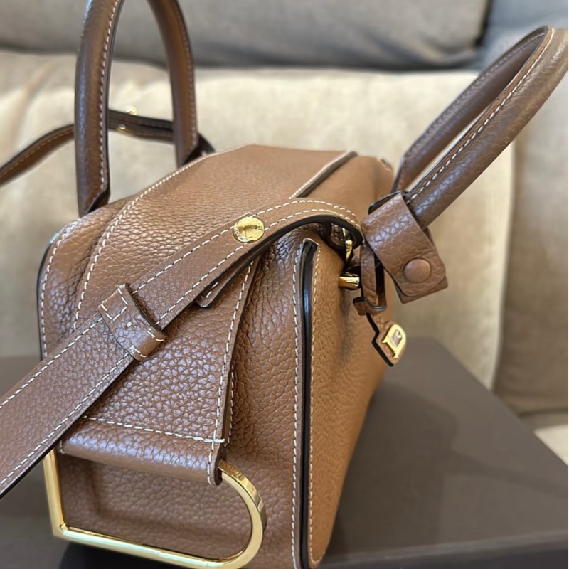 Delvaux Coolbox mini 棕/焦糖色 二手-1