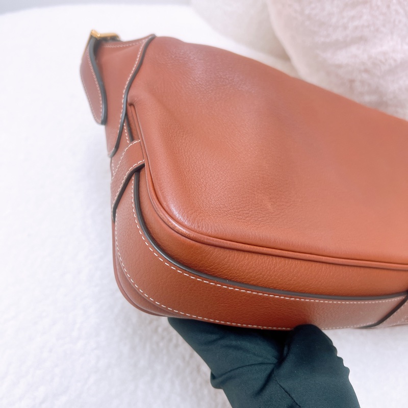 Celine romy 棕色中號肩背包-5