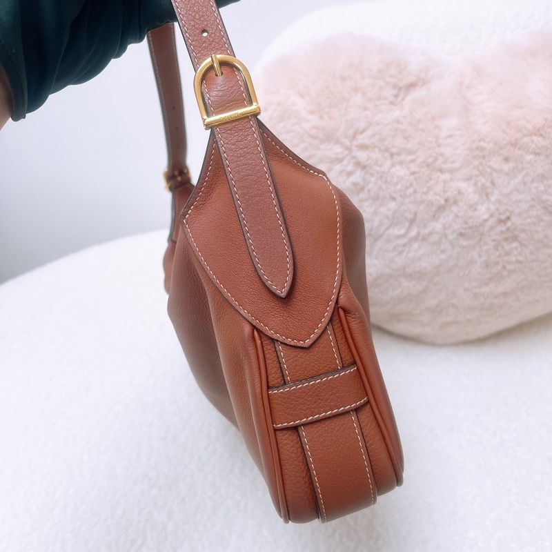 Celine romy 棕色中號肩背包-6