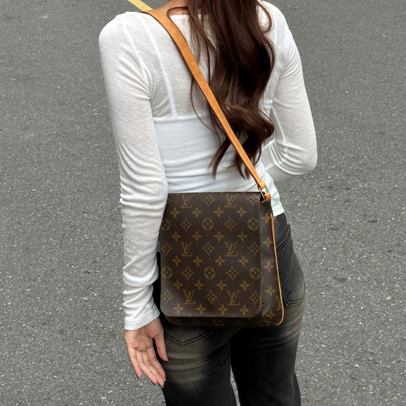 (99新閒置) LV 經典老花 王菲包 肩背斜背包 【專櫃10.3萬】-3